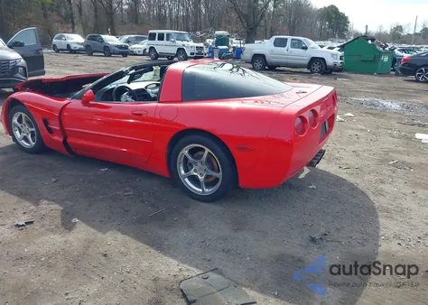 2001 Chevrolet Corvette from USA, damaged, VIN 1G1YY22G015126311